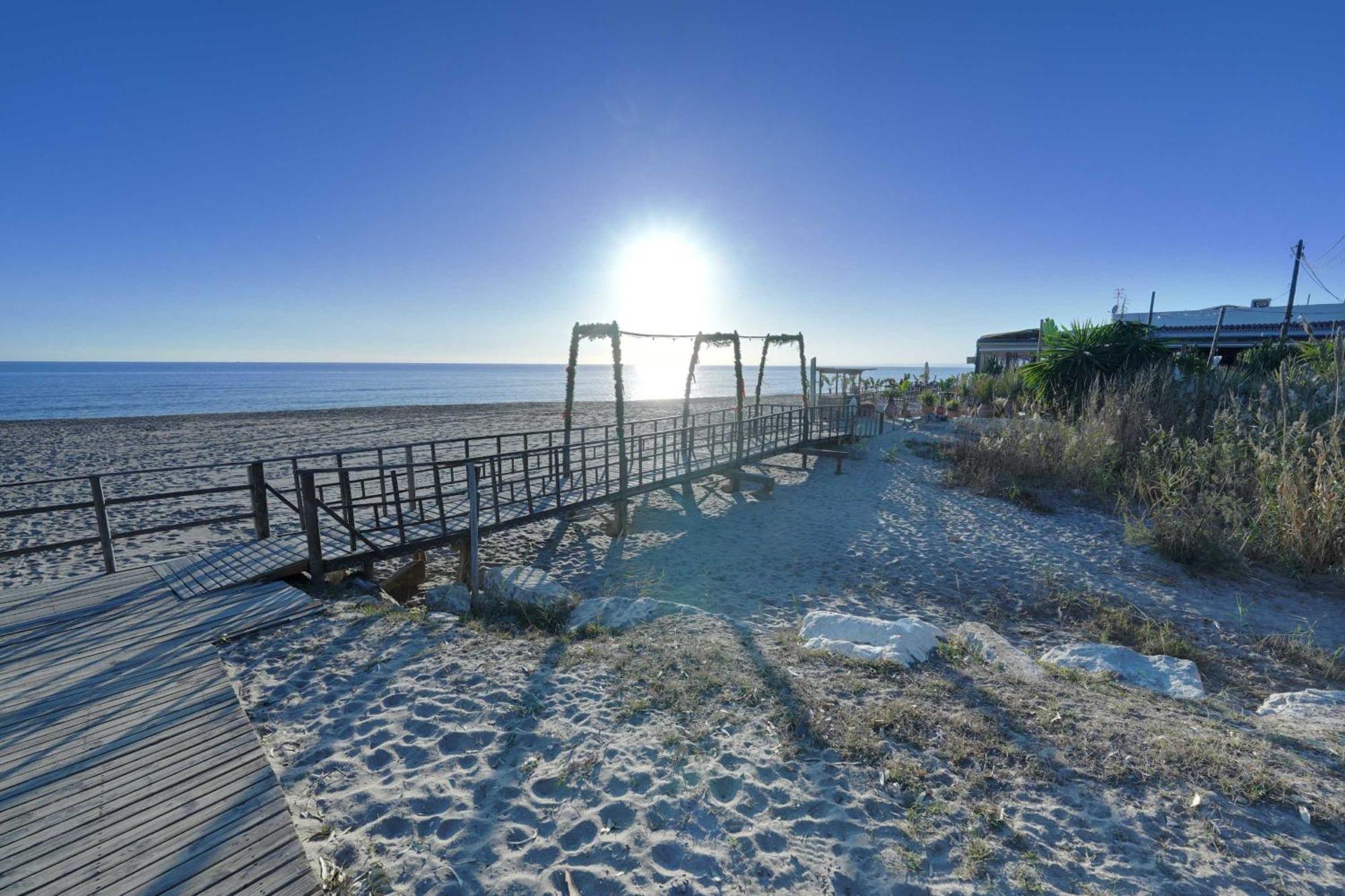 2039 Cozy Beachfront On Golden Appartement Marbella